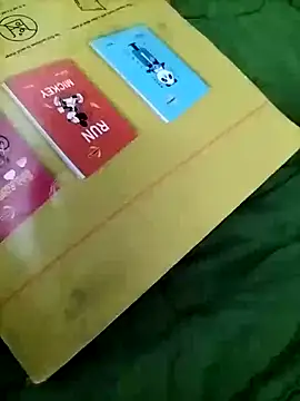 Snapshot of Uma_cutyy chatting on November 2025 07:03:02 AM Uma cutyy online show from November 2025 07:03:02 AM