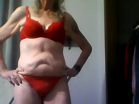 Snapshot of JoleneDelacroix chatting on November 2025 02:10:01 AM JoleneDelacroix online show from November 2025 02:10:01 AM