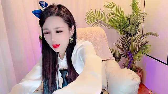 Snapshot of Vv123668 chatting on November 2025 12:45:02 PM Vv123668 online show from November 2025 12:45:02 PM