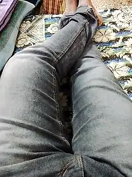 Snapshot of cherryd chatting on October 2025 11:27:01 AM cherryd online show from October 2025 11:27:01 AM