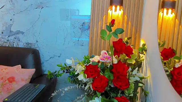 Snapshot of Nayla_Monroee chatting on November 2025 08:02:02 PM Nayla Monroee online show from November 2025 08:02:02 PM