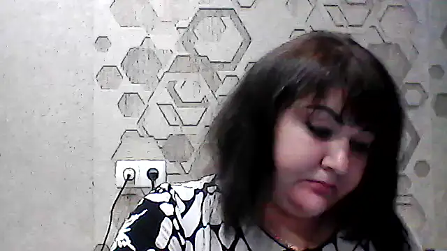 Snapshot of KaralinaLoverq chatting on October 2025 05:04:02 PM KaralinaLoverq online show from October 2025 05:04:02 PM