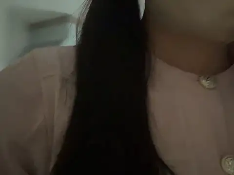 Snapshot of miku_pipipi chatting on November 2025 12:09:01 AM miku pipipi online show from November 2025 12:09:01 AM