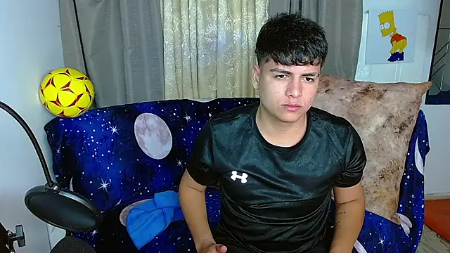 Snapshot of the_boy_king016 chatting on October 2025 08:05:02 AM the boy king016 online show from October 2025 08:05:02 AM