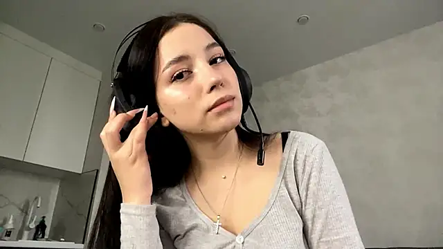 Snapshot of AngilaDoyal chatting on November 2025 07:22:02 AM AngilaDoyal online show from November 2025 07:22:02 AM