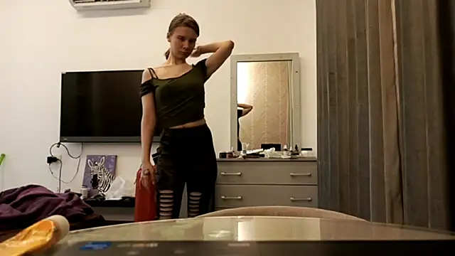 Snapshot of MargaretFairy chatting on November 2025 06:54:01 PM MargaretFairy online show from November 2025 06:54:01 PM