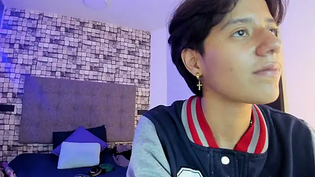 Snapshot of Ghost__Girl_ chatting on November 2025 10:41:02 PM Ghost Girl online show from November 2025 10:41:02 PM