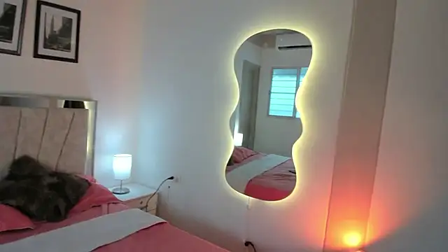 Snapshot of Sweetiee_Aurora chatting on November 2025 07:38:01 PM Sweetiee Aurora online show from November 2025 07:38:01 PM