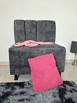 Snapshot of Mia_fox29 chatting on November 2025 10:47:02 AM Mia fox29 online show from November 2025 10:47:02 AM