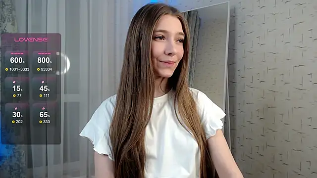 Snapshot of miragge_ chatting on November 2025 09:20:01 PM miragge online show from November 2025 09:20:01 PM