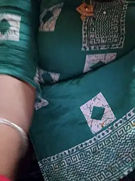 Snapshot of CUTE-GIRL-1 chatting on December 2025 04:14:02 PM CUTE-GIRL-1 online show from December 2025 04:14:02 PM