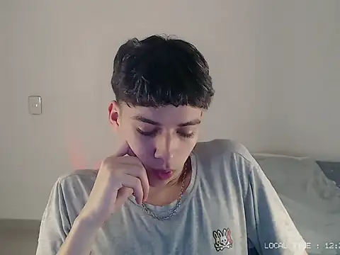 Sett 01 online show from November 2025 05:18:02 AM