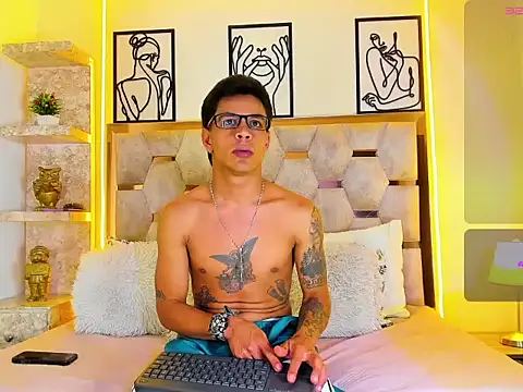 Snapshot of Andrew_Haalls chatting on October 2025 12:52:02 PM Andrew Haalls online show from October 2025 12:52:02 PM