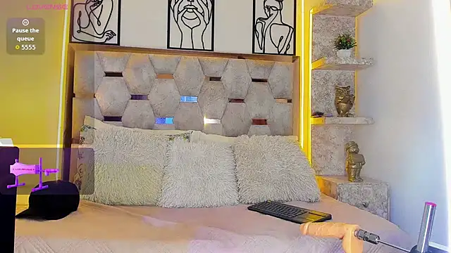 Snapshot of Andrew_Haalls chatting on November 2025 02:52:02 PM Andrew Haalls online show from November 2025 02:52:02 PM