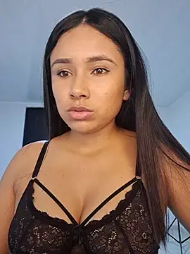 DollyRouse online show from November 2025 03:38:02 AM