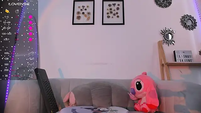 Snapshot of Oceane16_ chatting on November 2025 05:01:02 PM Oceane16 online show from November 2025 05:01:02 PM