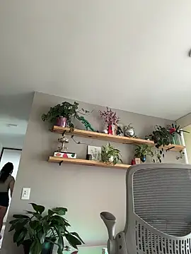 Snapshot of SugarTroubl33 chatting on November 2025 01:40:01 PM SugarTroubl33 online show from November 2025 01:40:01 PM