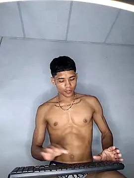 Alex Sweeting online show from October 2025 05:33:01 AM