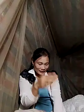 Snapshot of doggy-00 chatting on November 2025 11:47:01 AM doggy-00 online show from November 2025 11:47:01 AM