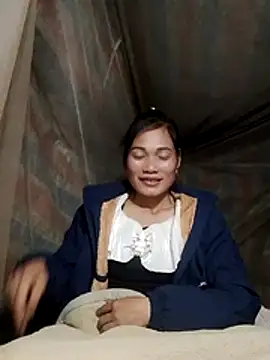 Snapshot of doggy-00 chatting on November 2025 09:03:02 PM doggy-00 online show from November 2025 09:03:02 PM