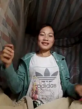 Snapshot of doggy-00 chatting on December 2025 09:34:02 PM doggy-00 online show from December 2025 09:34:02 PM