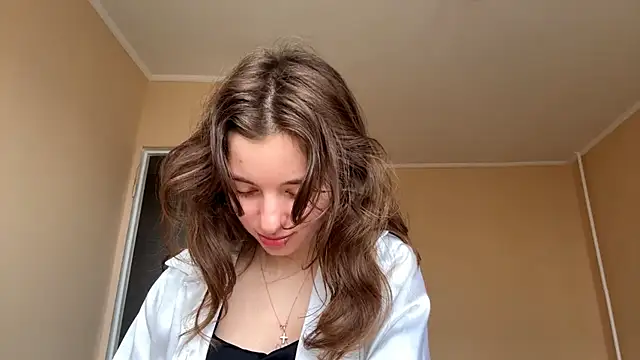 Snapshot of BunkedTempter chatting on November 2025 08:13:02 AM BunkedTempter online show from November 2025 08:13:02 AM