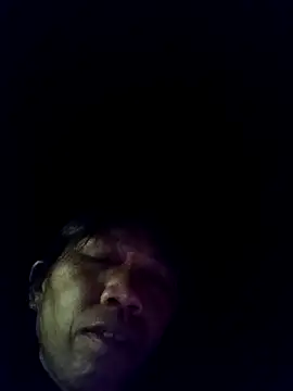 Snapshot of bella-la chatting on November 2025 01:23:02 PM bella-la online show from November 2025 01:23:02 PM