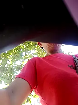 Snapshot of bella-la chatting on November 2025 06:24:02 AM bella-la online show from November 2025 06:24:02 AM