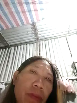 Snapshot of bella-la chatting on November 2025 11:42:02 AM bella-la online show from November 2025 11:42:02 AM