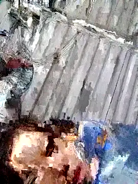 Snapshot of bella-la chatting on November 2025 09:43:02 PM bella-la online show from November 2025 09:43:02 PM