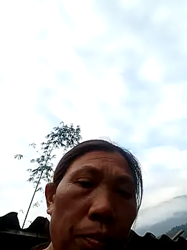 Snapshot of bella-la chatting on November 2025 09:30:01 AM bella-la online show from November 2025 09:30:01 AM