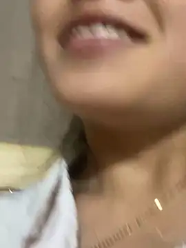 Snapshot of Sophia-123 chatting on November 2025 01:29:02 AM Sophia-123 online show from November 2025 01:29:02 AM