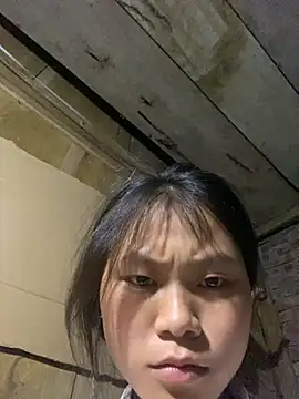 Snapshot of Sophia-123 chatting on November 2025 11:14:02 PM Sophia-123 online show from November 2025 11:14:02 PM