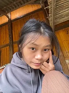 Snapshot of Sophia-123 chatting on November 2025 01:38:01 AM Sophia-123 online show from November 2025 01:38:01 AM