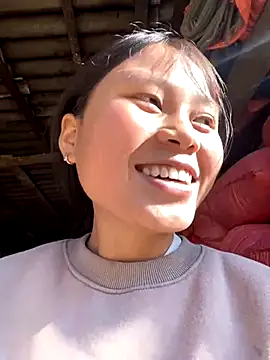 Snapshot of Sophia-123 chatting on December 2025 03:00:02 AM Sophia-123 online show from December 2025 03:00:02 AM