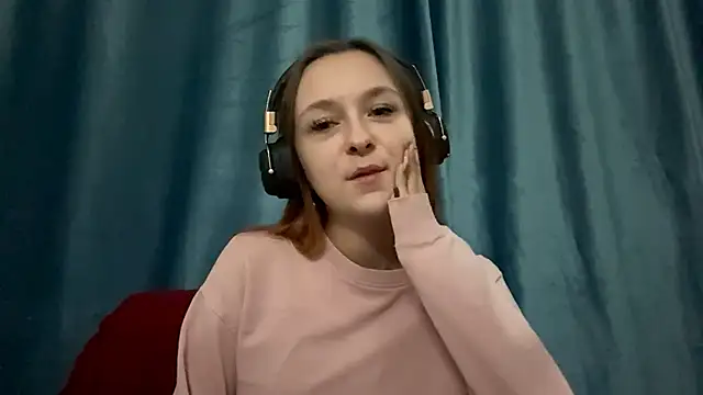 Snapshot of HOTBellakle chatting on November 2025 03:55:01 PM HOTBellakle online show from November 2025 03:55:01 PM