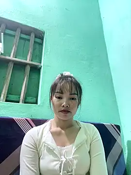 Snapshot of Night_owl111 chatting on November 2025 09:20:02 PM Night owl111 online show from November 2025 09:20:02 PM