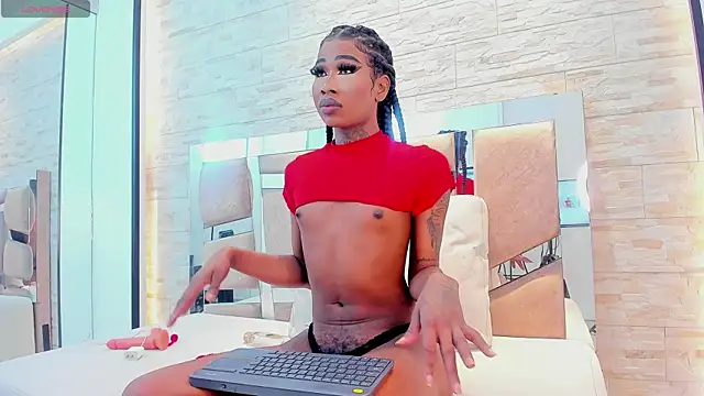 Snapshot of sheinny_brown chatting on December 2025 07:52:01 PM sheinny brown online show from December 2025 07:52:01 PM