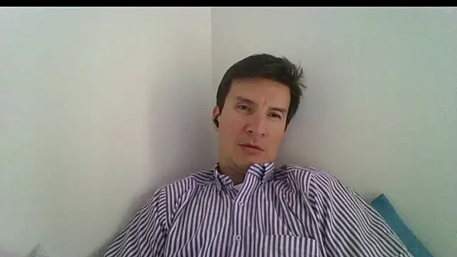 Snapshot of carliesexyman chatting on November 2025 02:50:01 PM carliesexyman online show from November 2025 02:50:01 PM