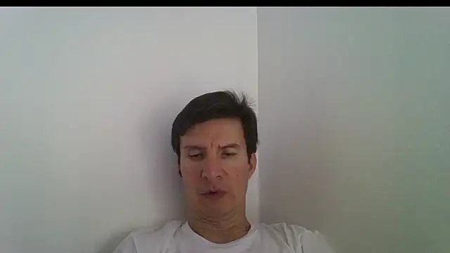 Snapshot of carliesexyman chatting on November 2025 04:29:01 PM carliesexyman online show from November 2025 04:29:01 PM