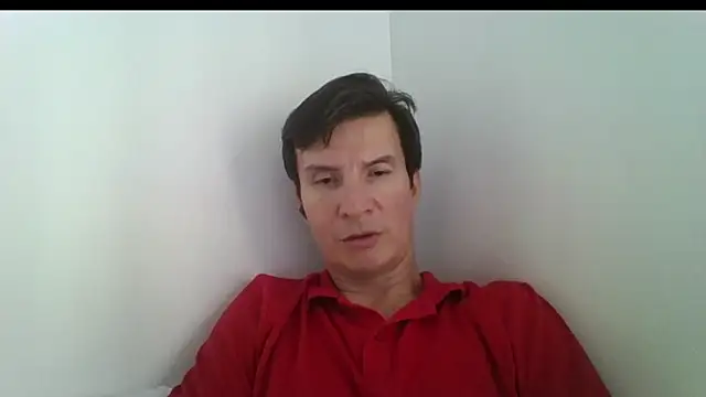 Snapshot of carliesexyman chatting on November 2025 03:33:02 PM carliesexyman online show from November 2025 03:33:02 PM