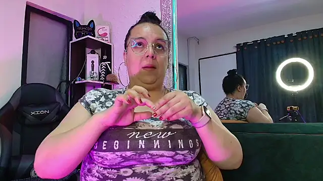 Snapshot of Natasha_Amber chatting on November 2025 01:48:01 PM Natasha Amber online show from November 2025 01:48:01 PM