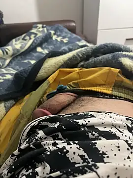 Snapshot of Hernann19 chatting on December 2025 10:15:02 PM Hernann19 online show from December 2025 10:15:02 PM