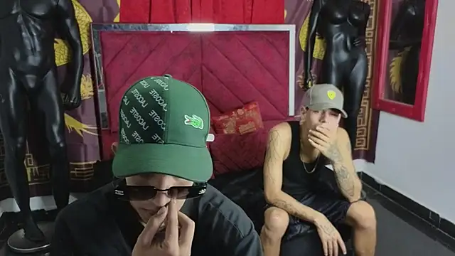 Latin Duo13 online show from November 2025 08:16:02 AM