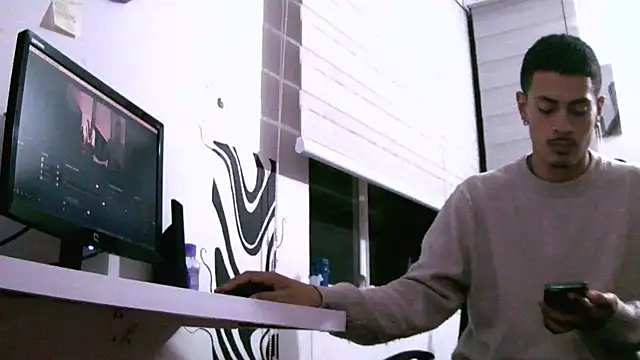 Snapshot of kai_storm420 chatting on November 2025 05:19:01 AM kai storm420 online show from November 2025 05:19:01 AM