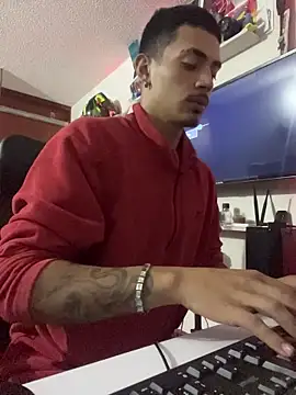 Snapshot of kai_storm420 chatting on November 2025 11:04:02 PM kai storm420 online show from November 2025 11:04:02 PM