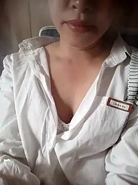 Snapshot of Bamboo-niee123 chatting on November 2025 05:08:02 AM Bamboo-niee123 online show from November 2025 05:08:02 AM