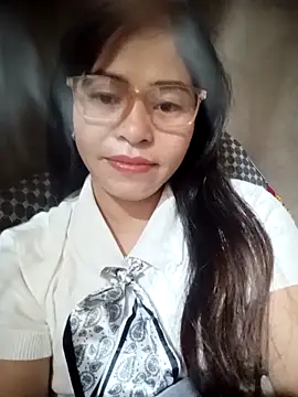 Snapshot of Bamboo-niee123 chatting on December 2025 11:32:02 PM Bamboo-niee123 online show from December 2025 11:32:02 PM