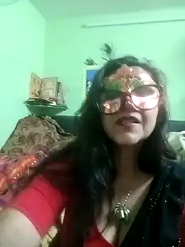 LOVE  RANI online show from November 2025 12:38:01 PM