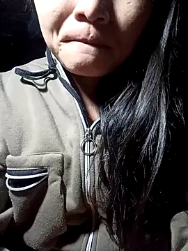 Snapshot of yoyo-mi chatting on November 2025 03:52:02 AM yoyo-mi online show from November 2025 03:52:02 AM